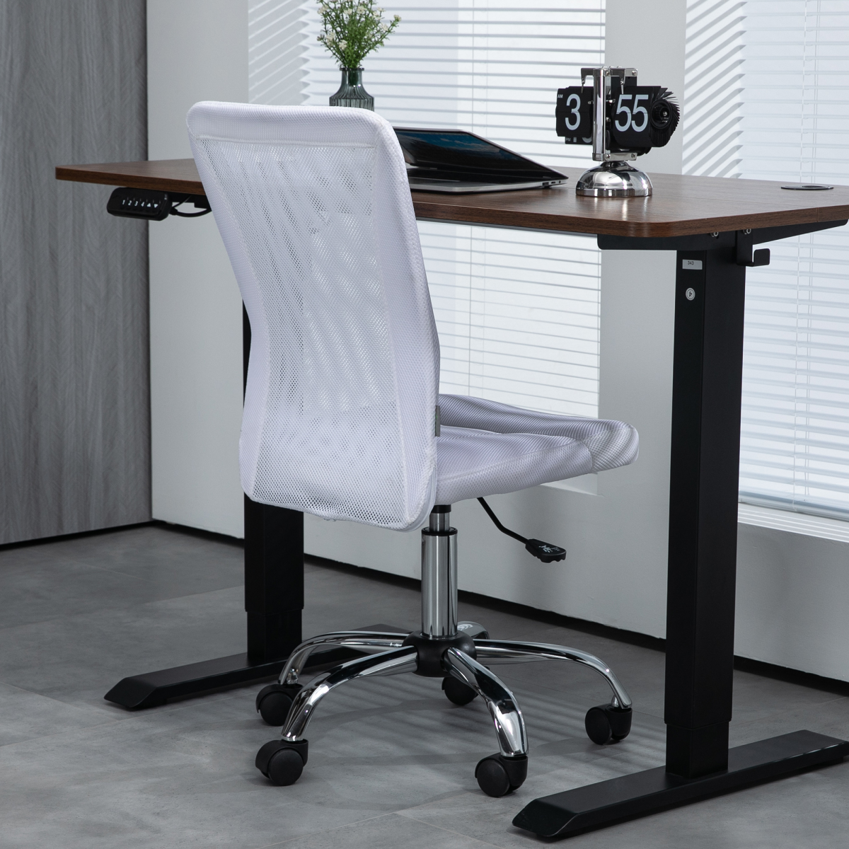Vinsetto Armless Office Chair with Adjustable Height Mesh Back Wheels White