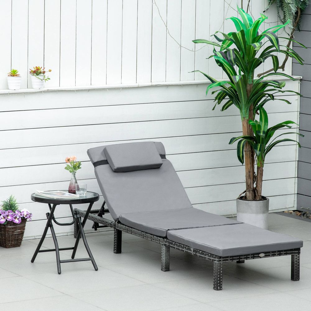Luxury Grey Rattan Outdoor Sun Lounger Recliner - Stylish & Versatile Comfort