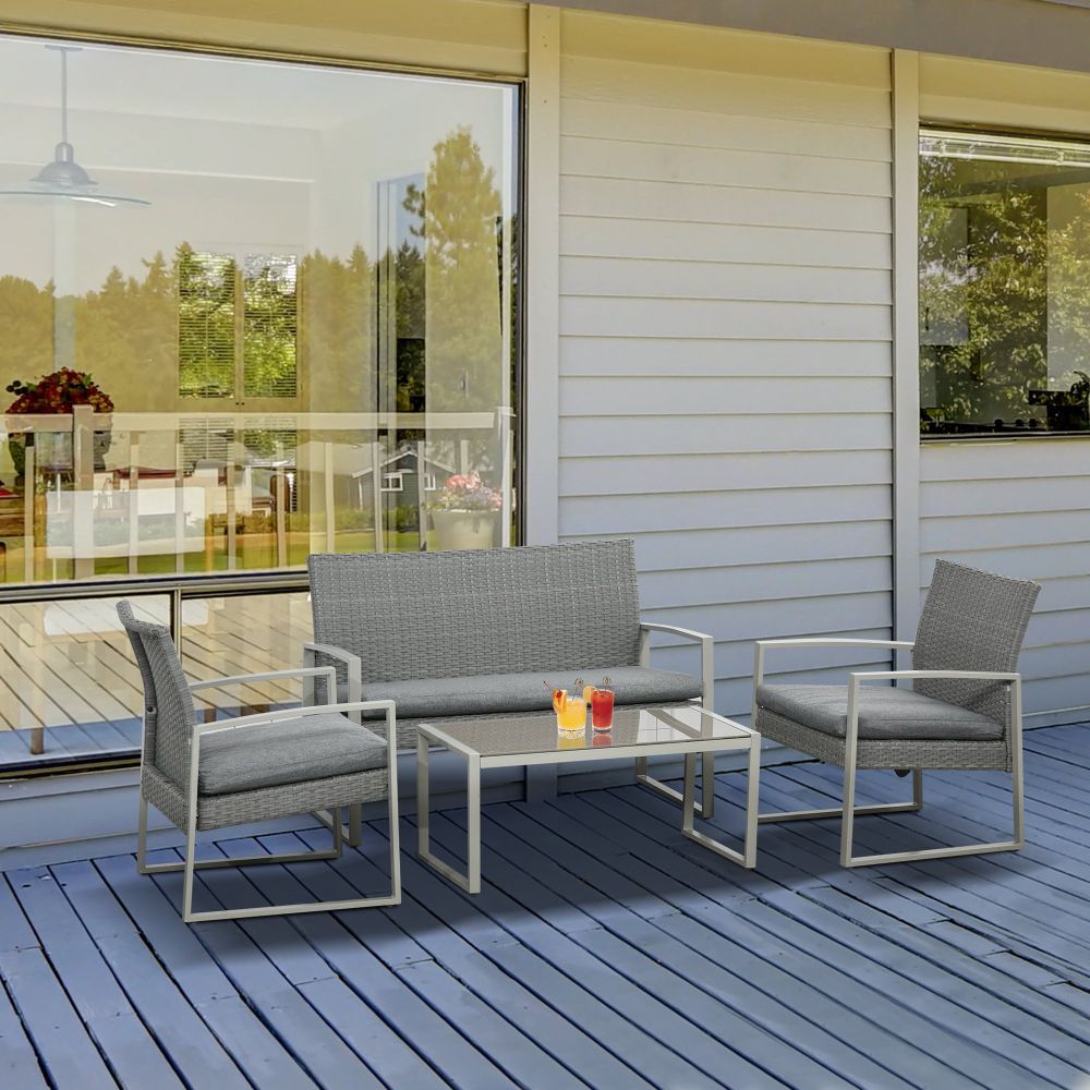 Stylish 4-Piece PE Rattan Wicker Sofa Set with Cushions - Perfect for Outdoors!